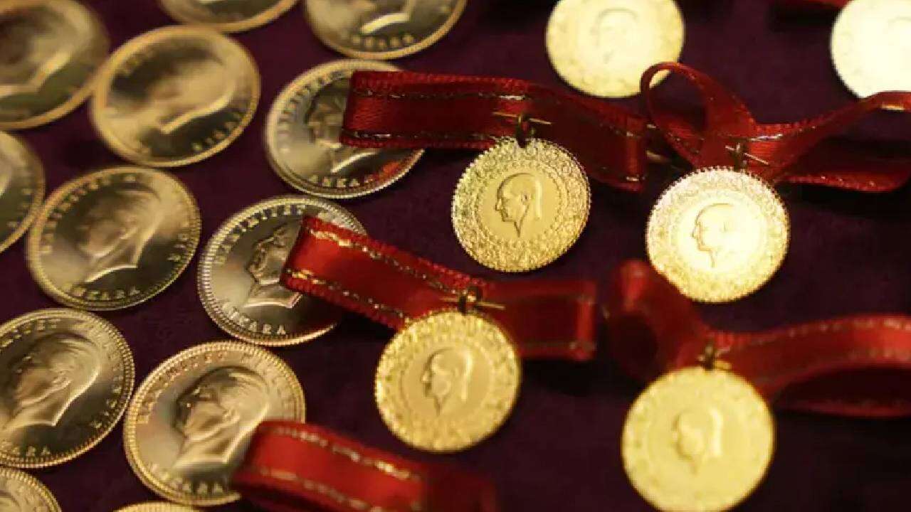 Altını olanlar dikkat! Uzman isim tarihi açıkça belirtti: Gram altın için rekor rakam 4